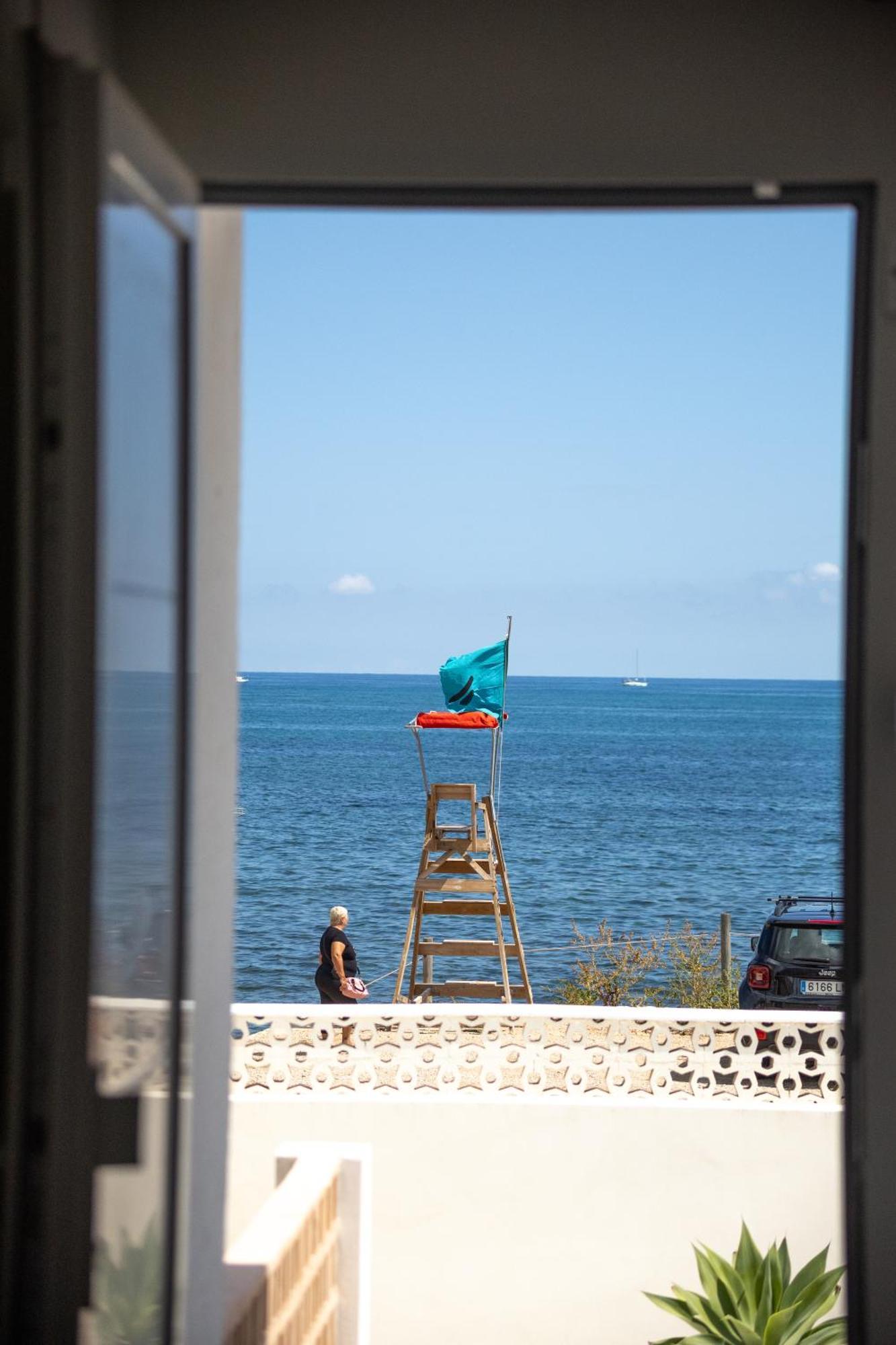 Vistas Y Terraza Panoramica Frente Al Mar En Denia, Las Rotas Eksteriør billede