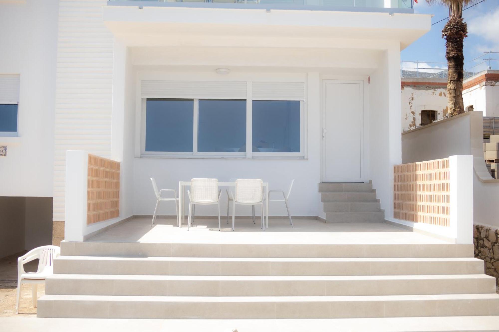 Vistas Y Terraza Panoramica Frente Al Mar En Denia, Las Rotas Eksteriør billede