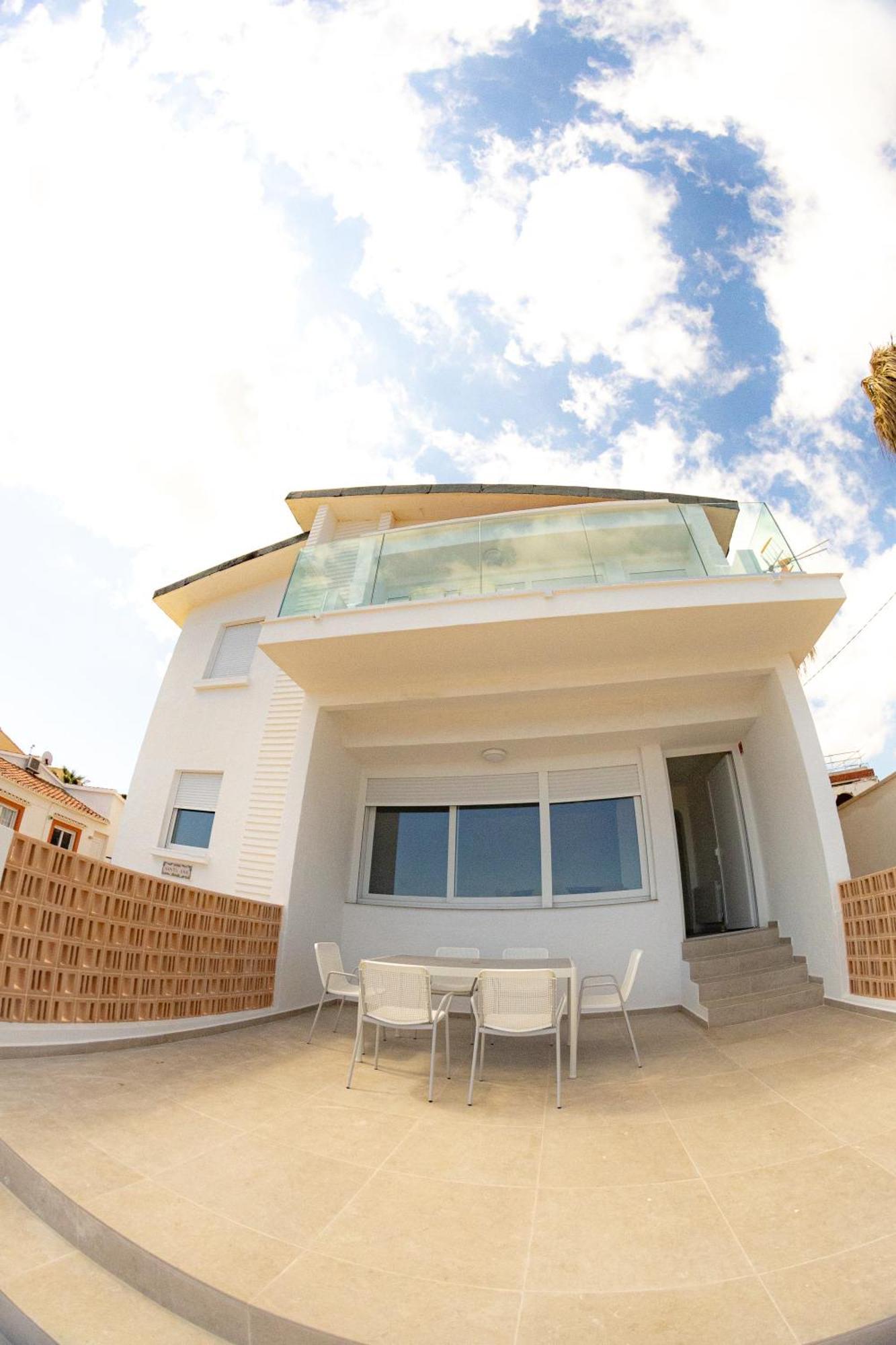 Vistas Y Terraza Panoramica Frente Al Mar En Denia, Las Rotas Eksteriør billede