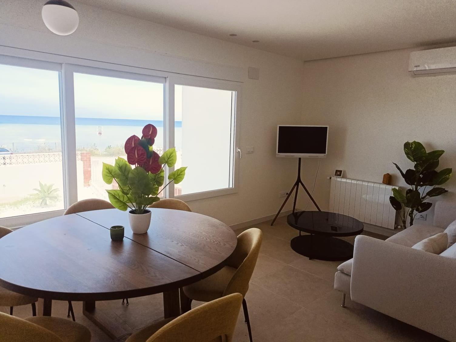 Vistas Y Terraza Panoramica Frente Al Mar En Denia, Las Rotas Eksteriør billede